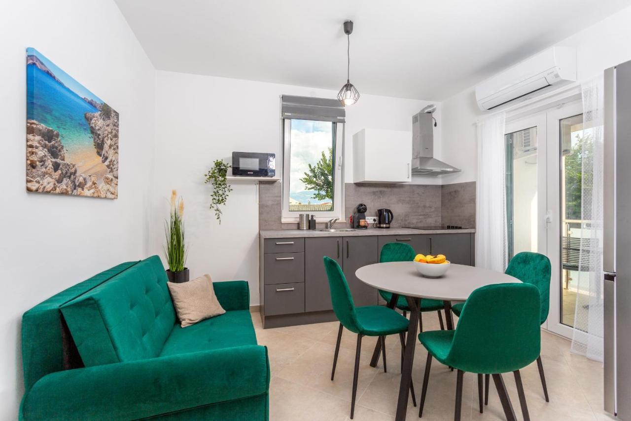 Divine Apartments Baška Eksteriør billede