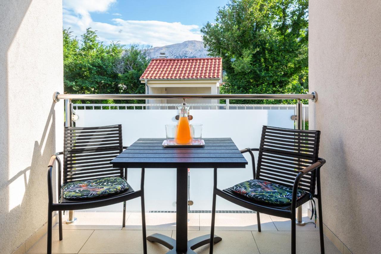 Divine Apartments Baška Eksteriør billede