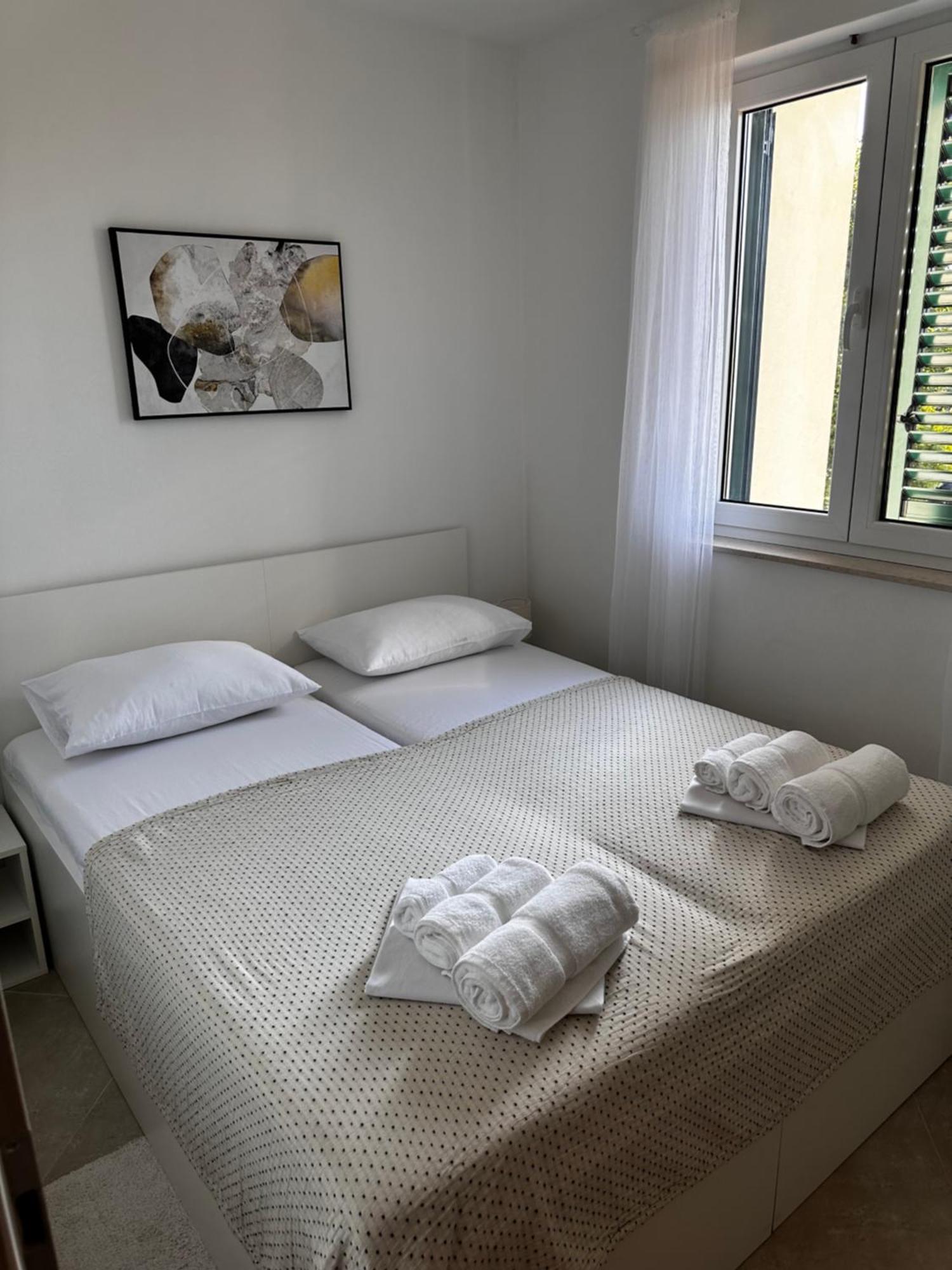 Divine Apartments Baška Eksteriør billede