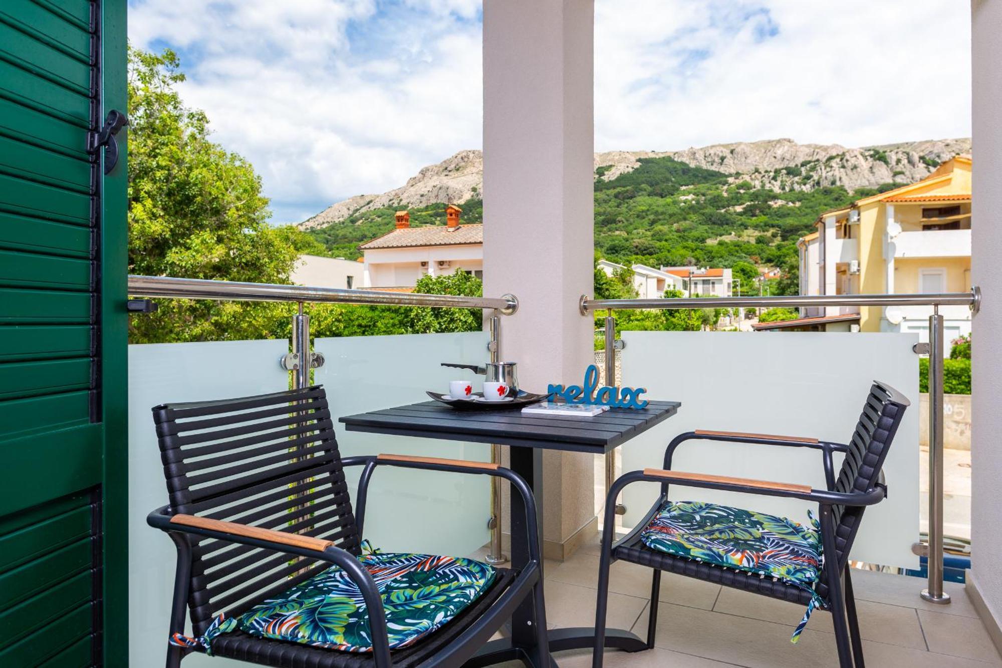 Divine Apartments Baška Eksteriør billede