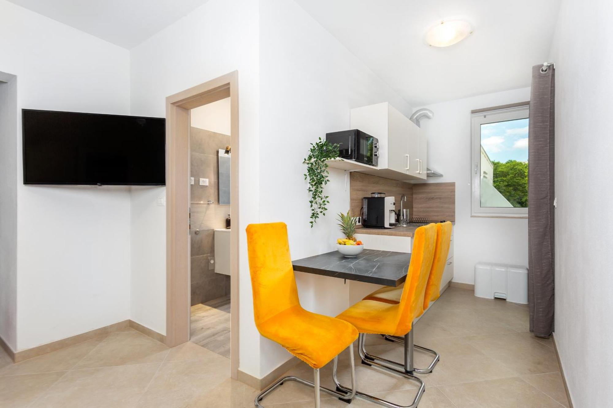 Divine Apartments Baška Eksteriør billede